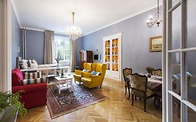 Engel Apartman